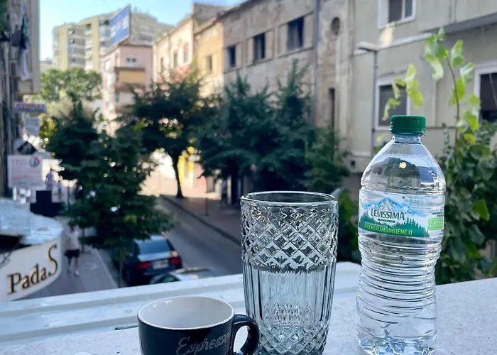 - Free Parking - Comfy Center - Durrës